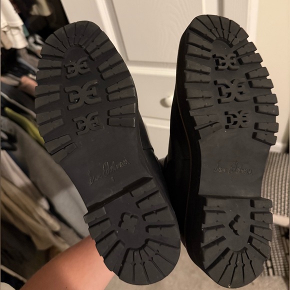 Sam Edelman Laguna Chelsea Boots - Picture 6 of 6